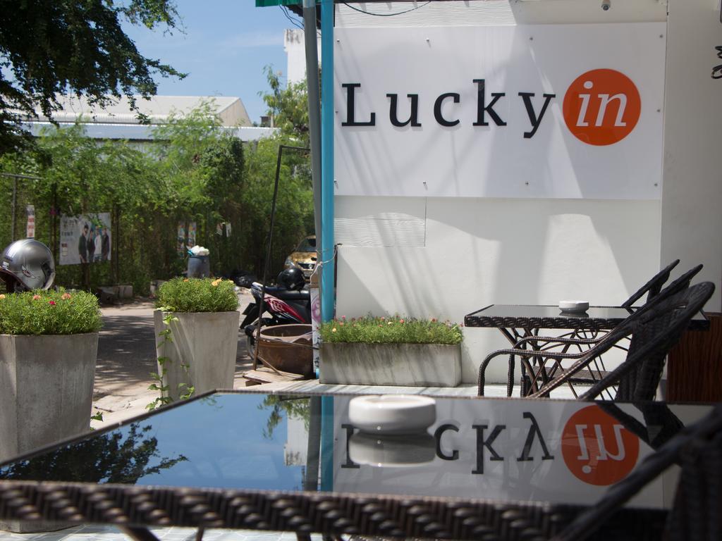 Hotel Lucky In Pattaya Exterior foto